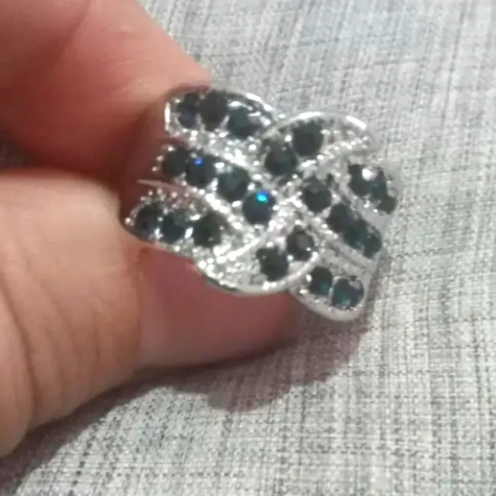Luxury Elegant diamond wedding ring